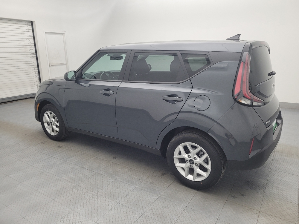 2025 Kia Soul LX - Photo 3