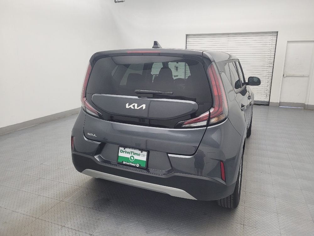 2025 Kia Soul LX - Photo 6
