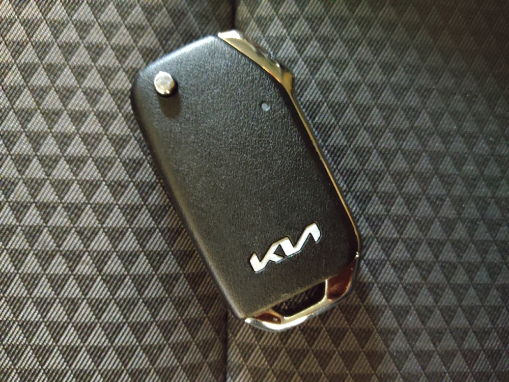 2025 Kia Soul LX - Photo 25