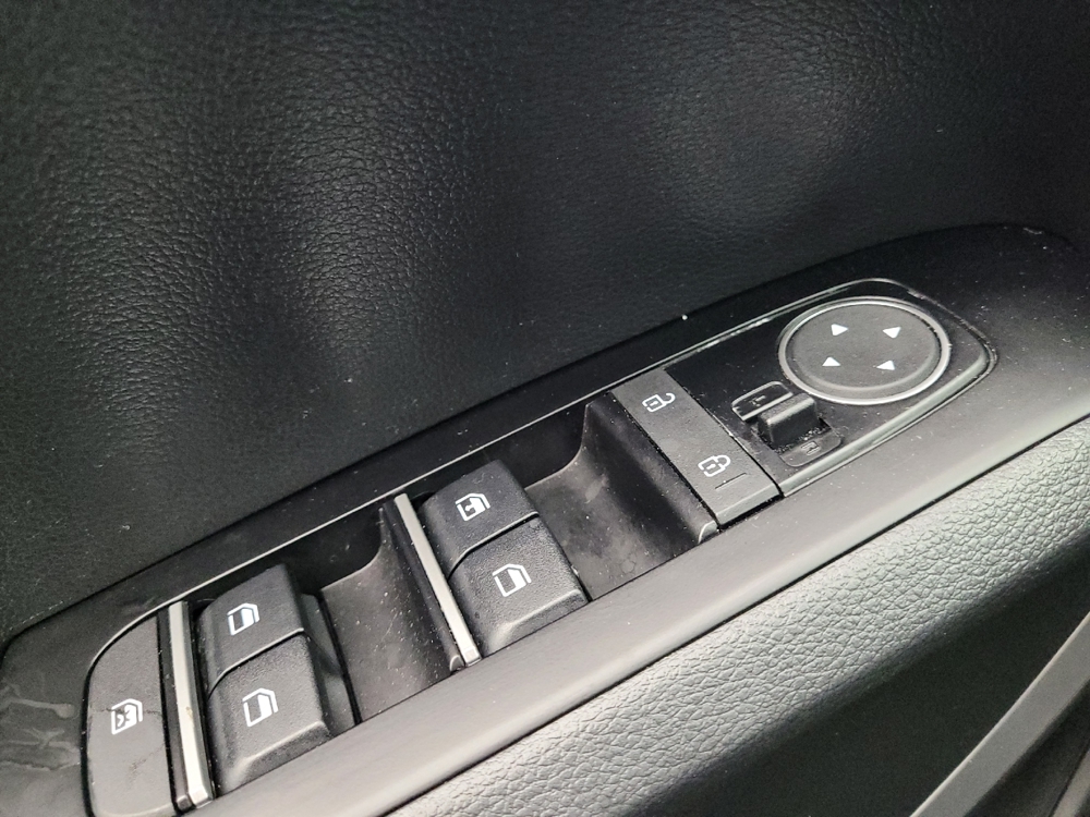 2025 Kia Soul LX - Photo 21