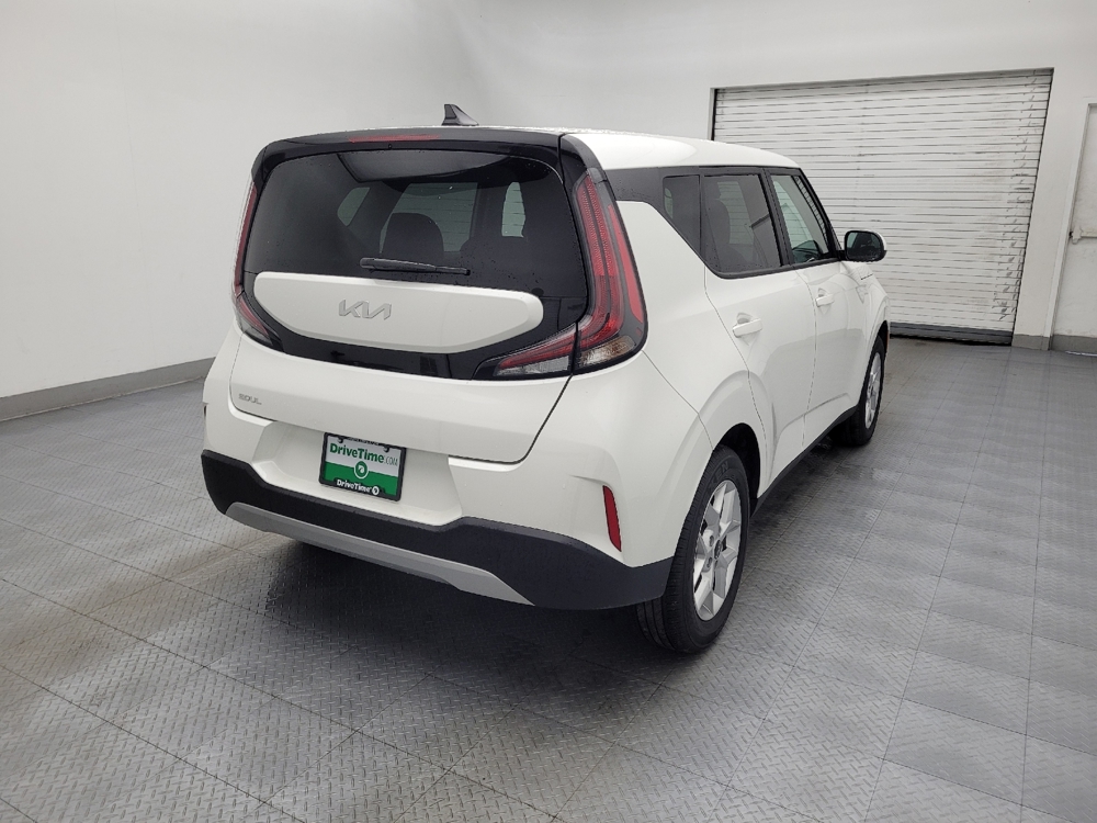 2025 Kia Soul LX - Photo 7