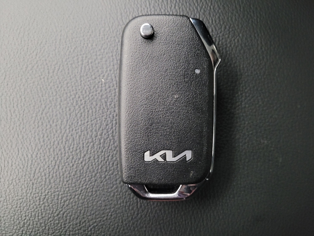 2025 Kia Soul LX - Photo 25