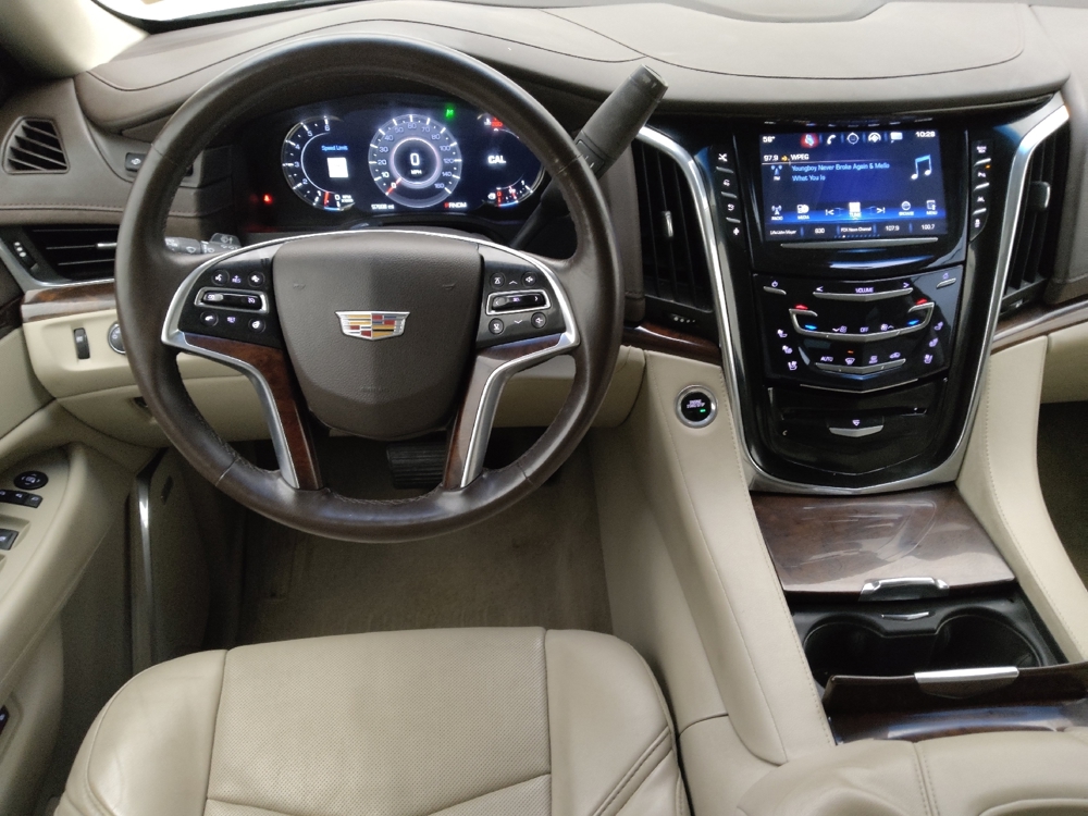 2016 Cadillac Escalade Premium - Photo 17
