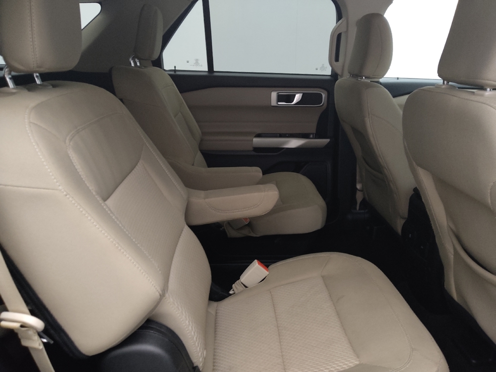 2022 Ford Explorer XLT - Photo 15
