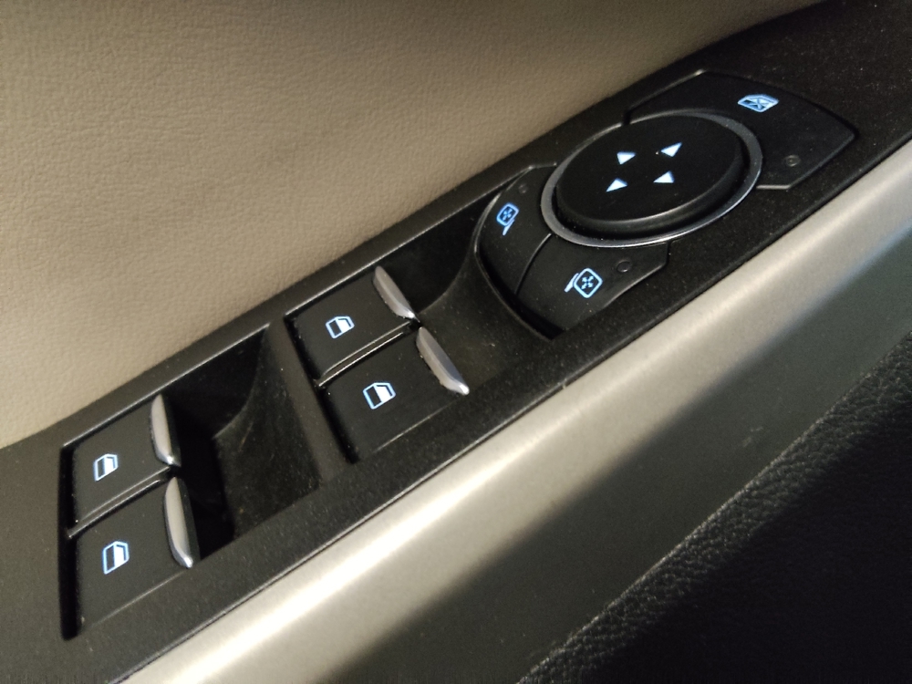 2022 Ford Explorer XLT - Photo 21