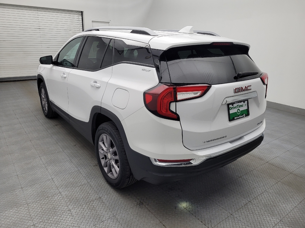 2023 GMC Terrain SLT - Photo 4