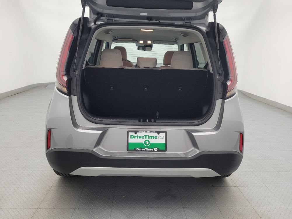 2025 Kia Soul LX - Photo 22