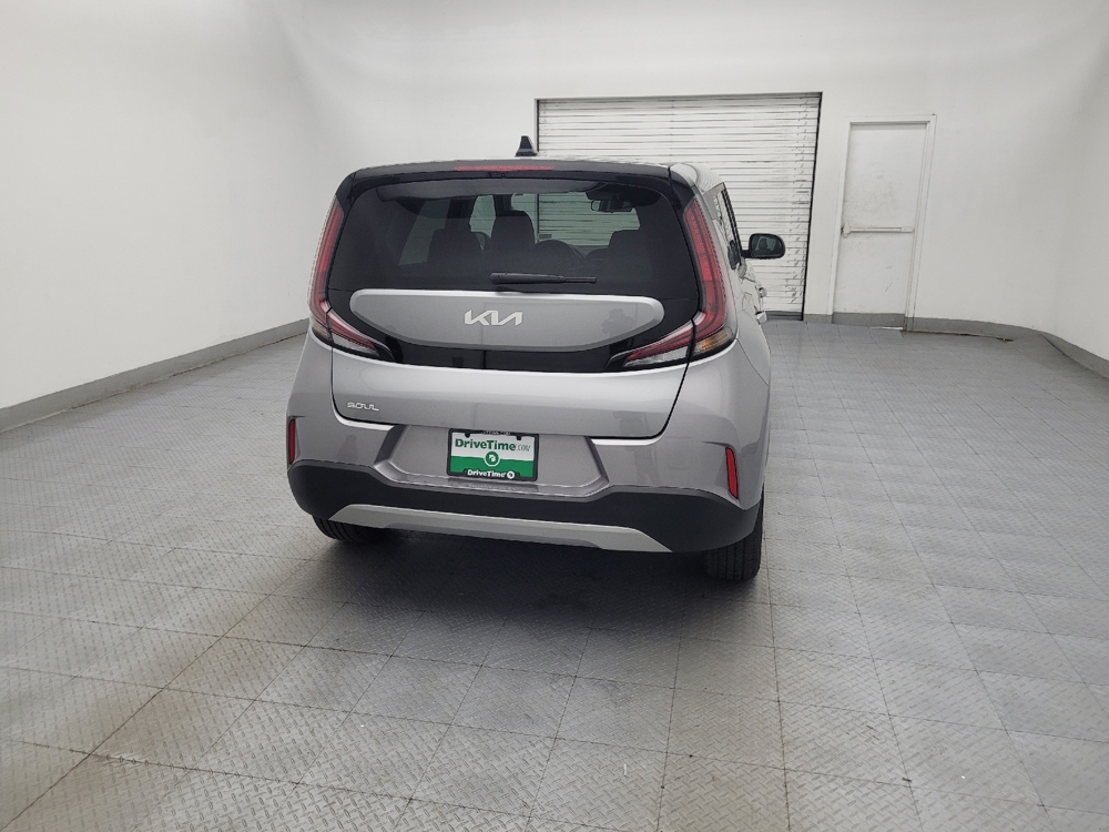 2025 Kia Soul LX - Photo 6