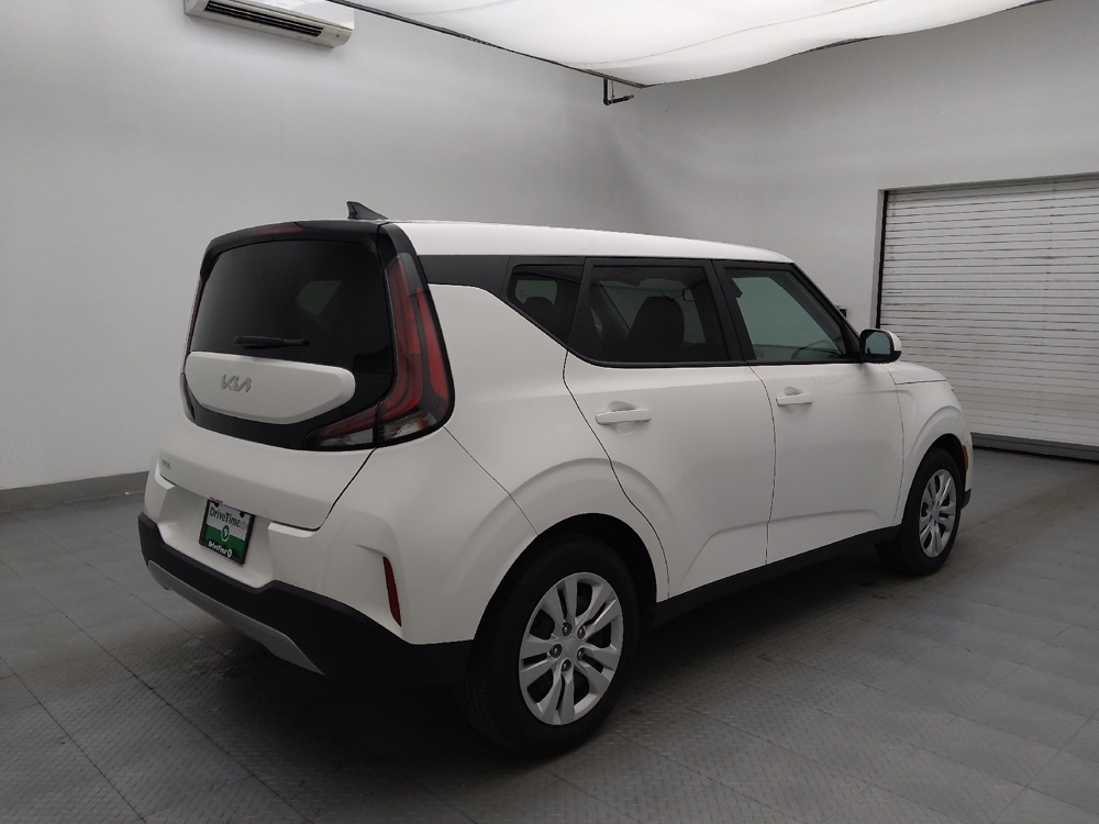 2025 Kia Soul LX - Photo 7