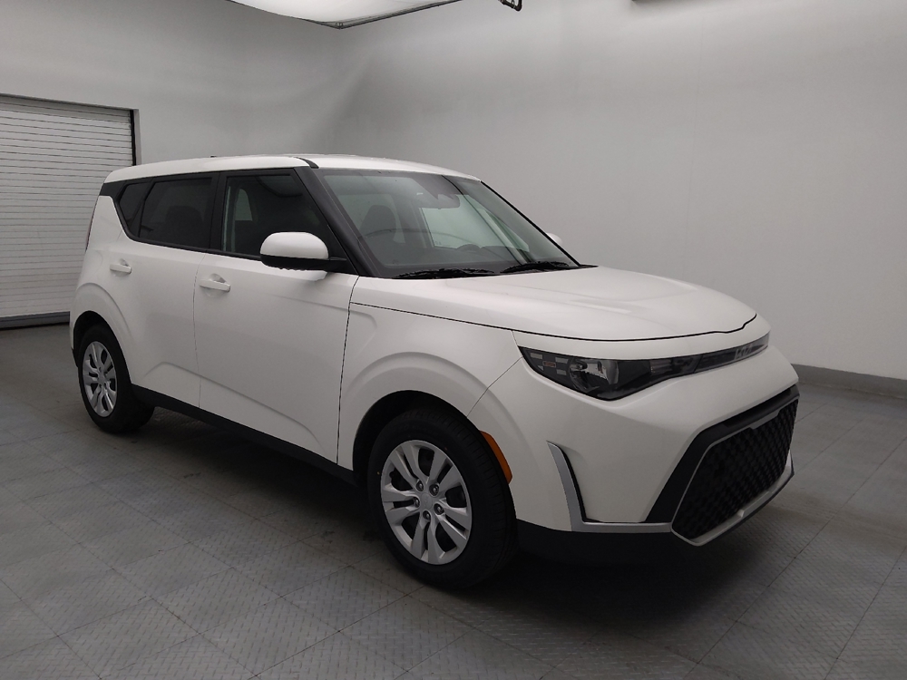 2025 Kia Soul LX - Photo 10