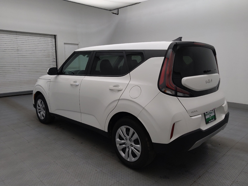 2025 Kia Soul LX - Photo 4