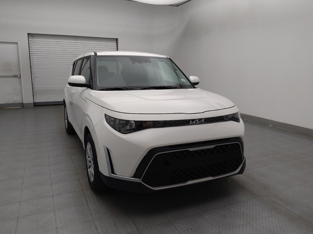 2025 Kia Soul LX - Photo 11