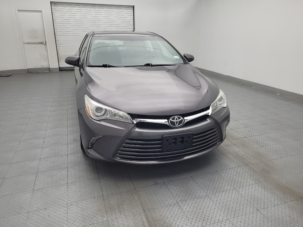 2016 Toyota Camry XLE - Photo 11