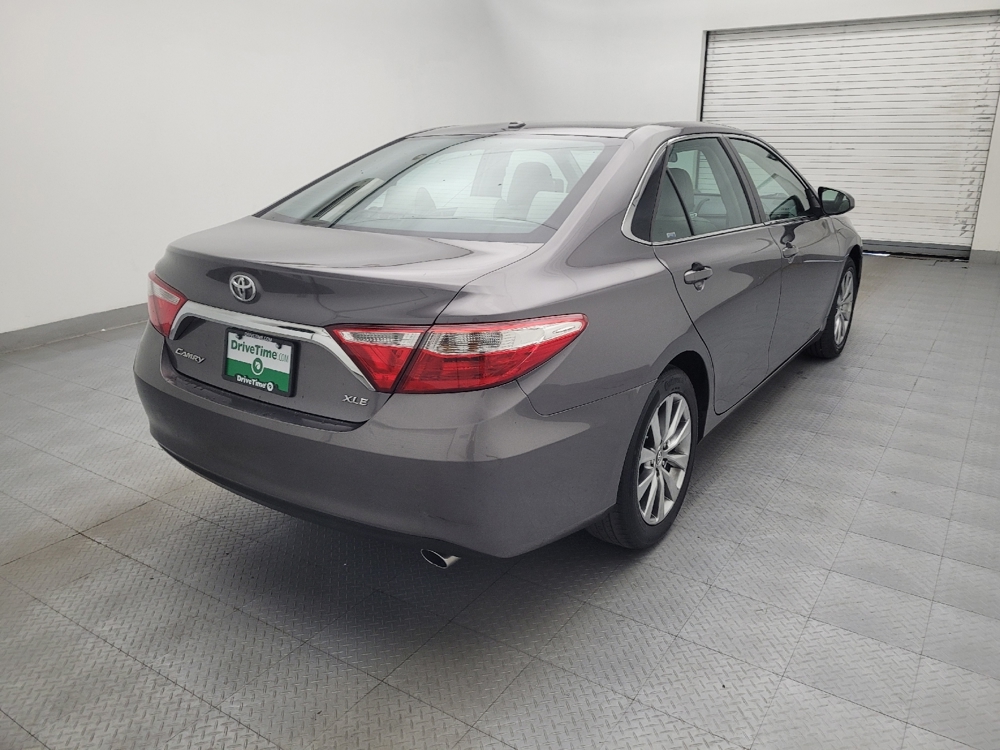 2016 Toyota Camry XLE - Photo 7