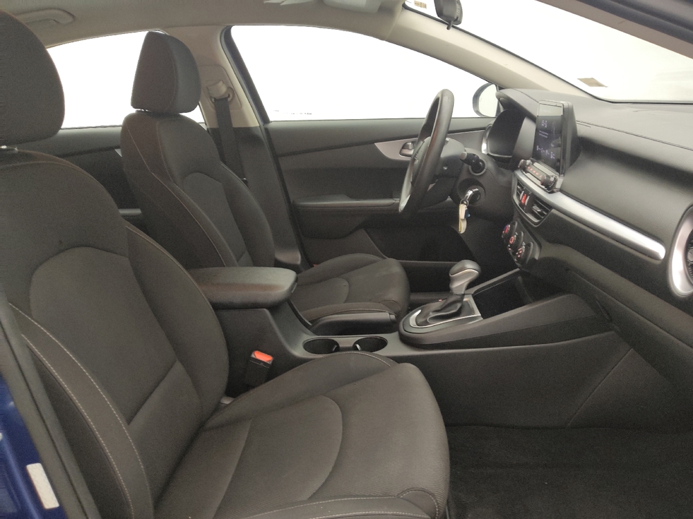 2022 Kia FORTE LXS - Photo 16