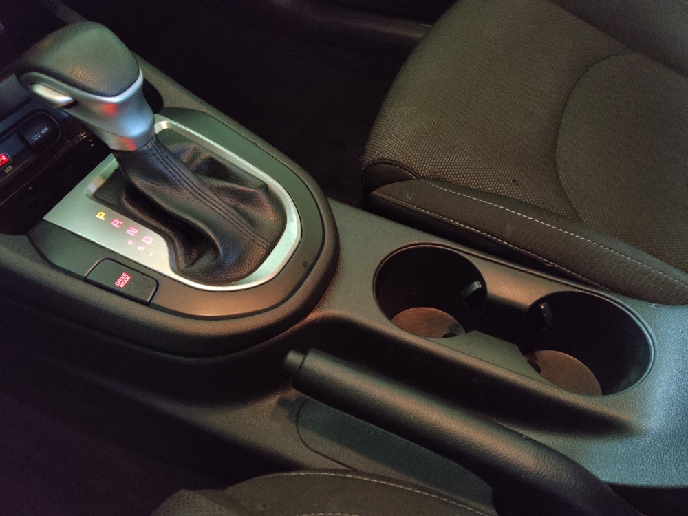 2022 Kia FORTE LXS - Photo 20