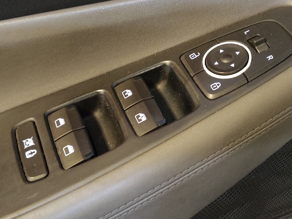 2019 Hyundai Santa Fe SEL - Photo 21