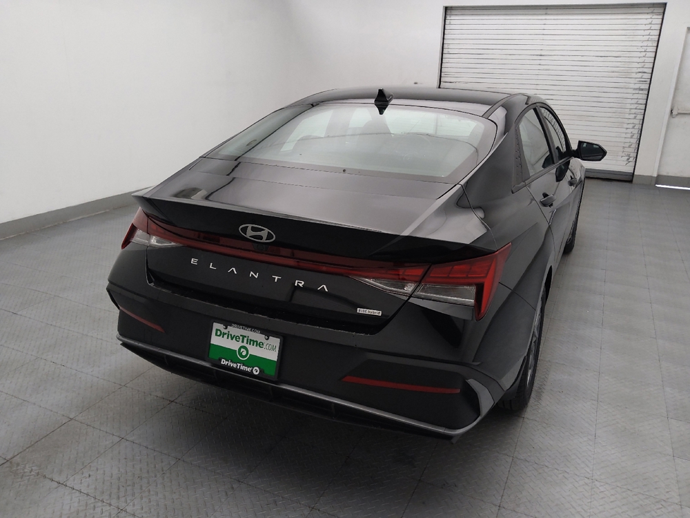 2024 Hyundai Elantra Blue - Photo 6