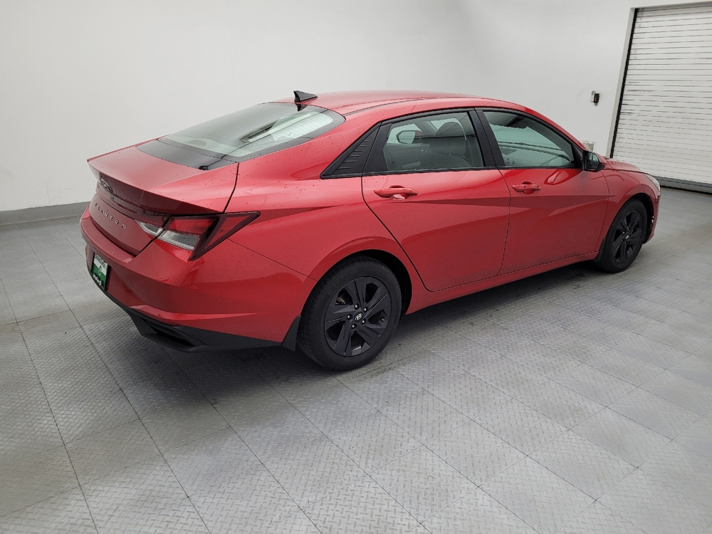 2023 Hyundai Elantra SEL - Photo 8