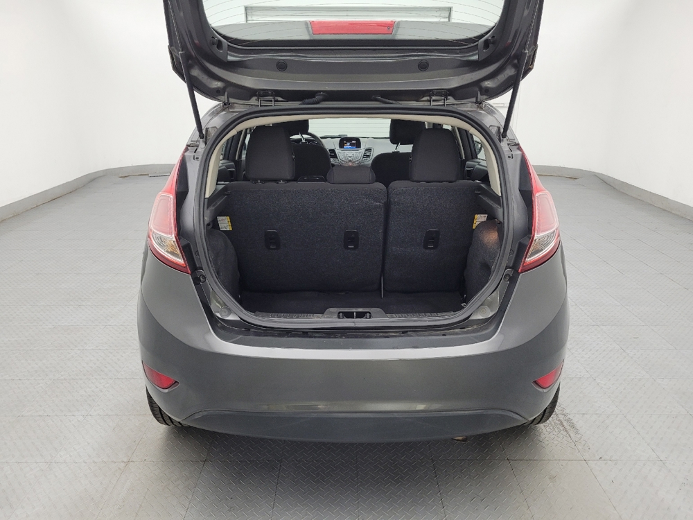 2018 Ford Fiesta SE - Photo 22
