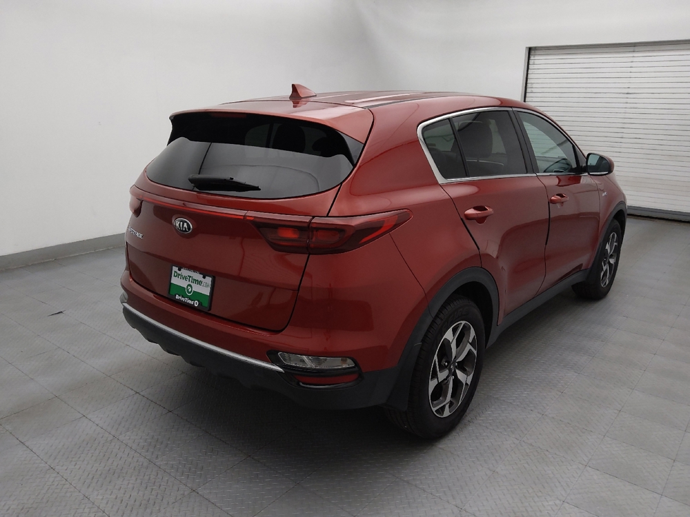 2021 Kia Sportage LX - Photo 7