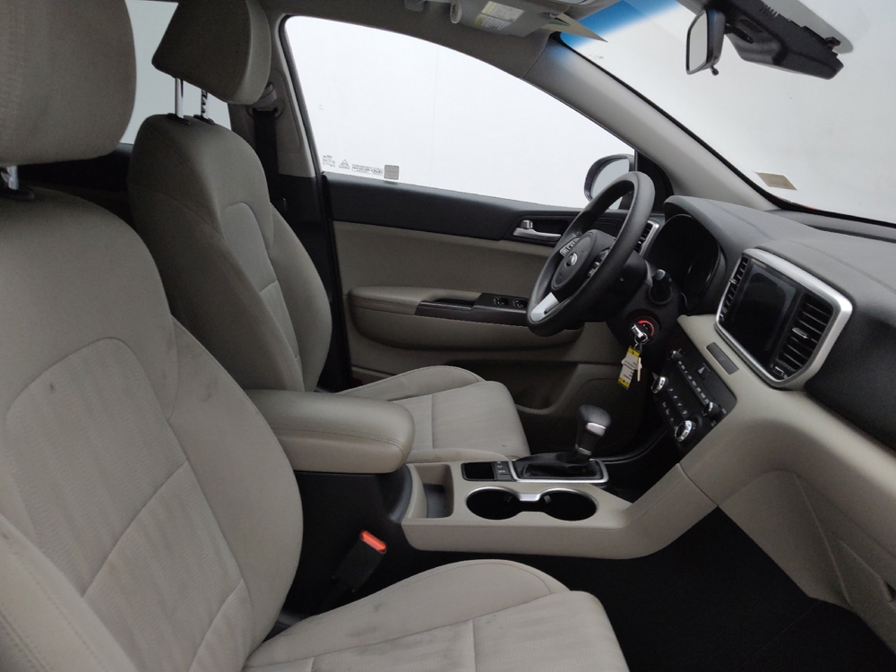 2021 Kia Sportage LX - Photo 16