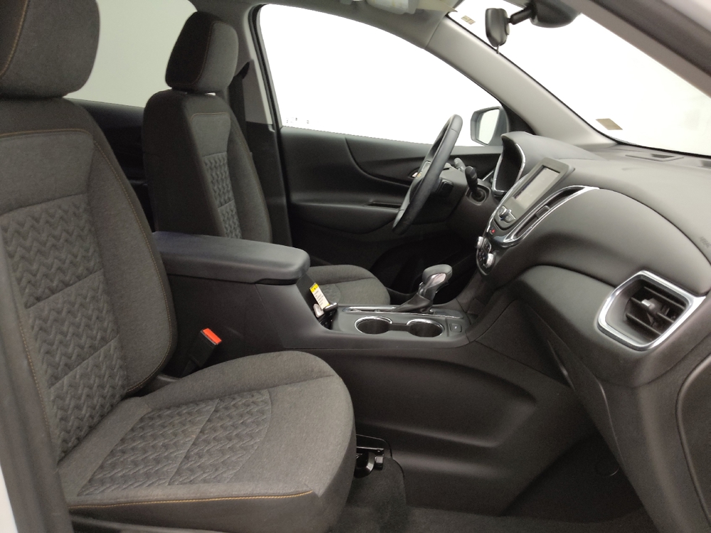 2024 Chevrolet Equinox LT - Photo 16