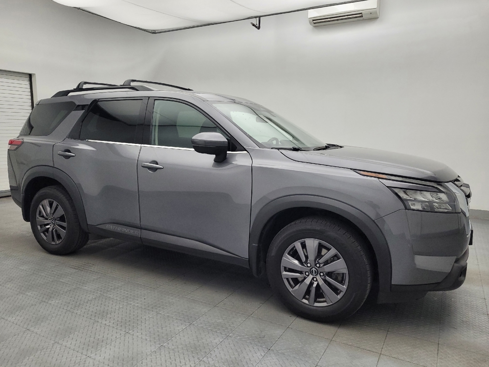 2023 Nissan Pathfinder SV - Photo 9