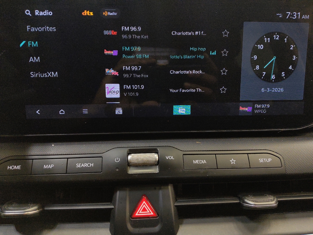2025 Kia K4 LXS - Photo 19