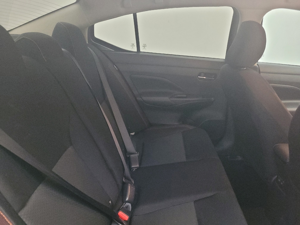 2022 Nissan Versa Sedan SR - Photo 15
