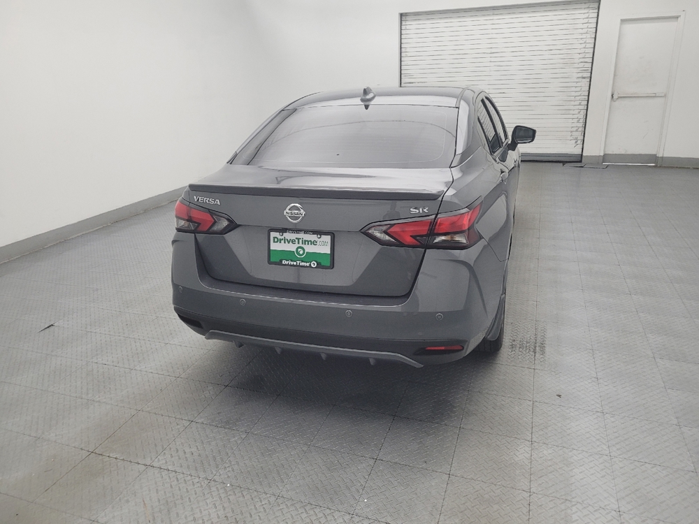 2022 Nissan Versa Sedan SR - Photo 6