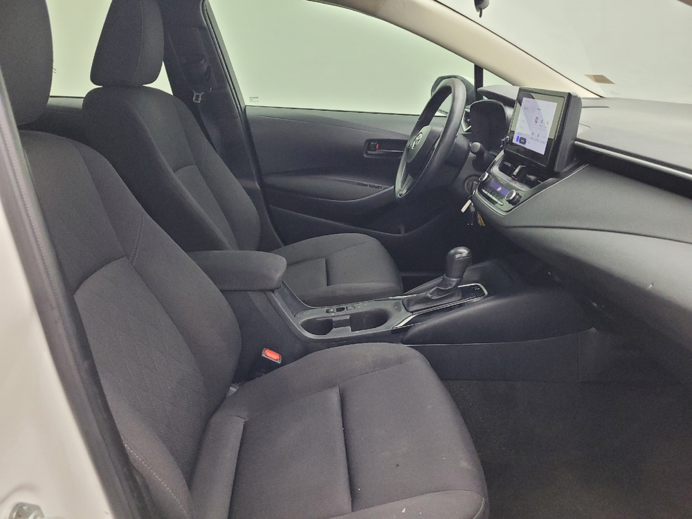 2024 Toyota Corolla LE - Photo 16