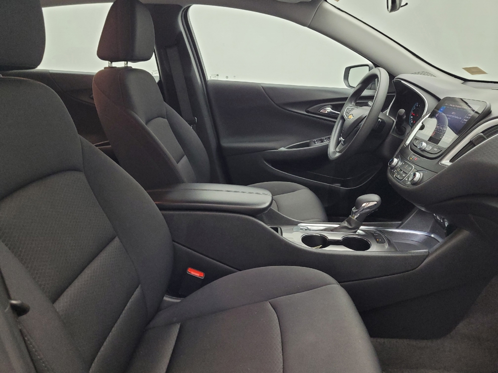 2024 Chevrolet Malibu 1LT - Photo 16