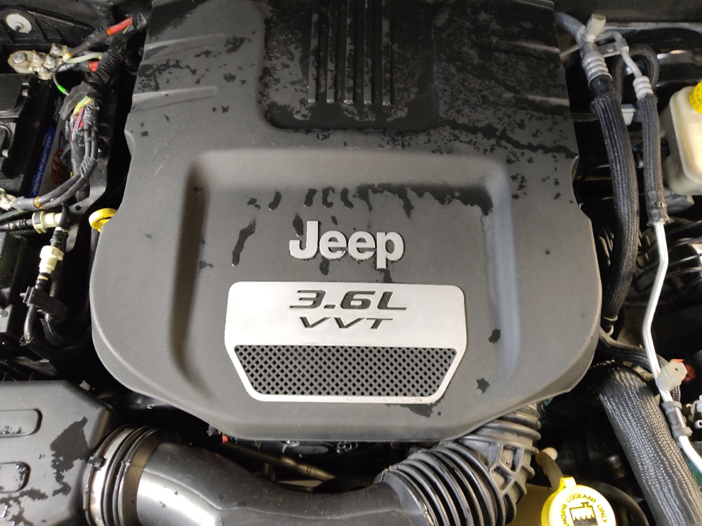 2017 Jeep Wrangler Sport S - Photo 23