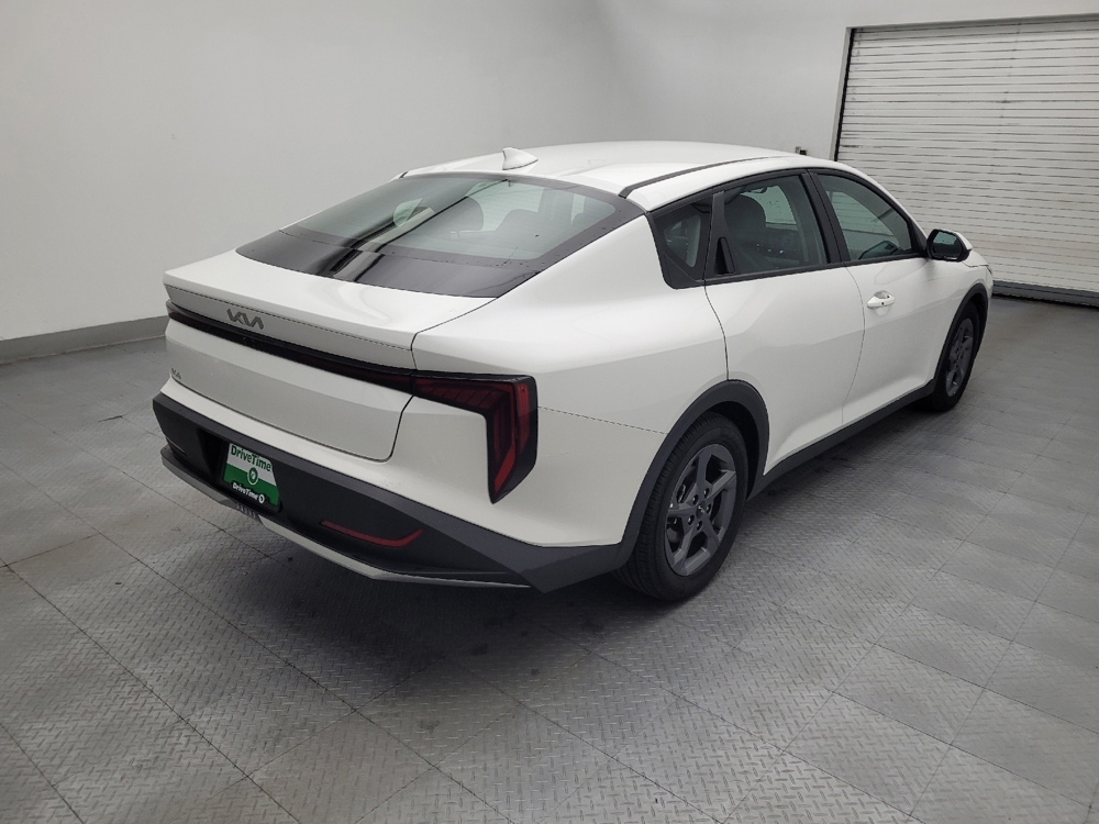 2025 Kia K4 LXS - Photo 7