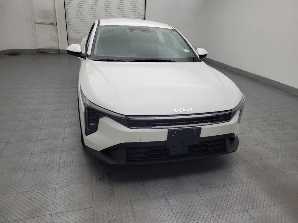 2025 Kia K4 LXS - Photo 11