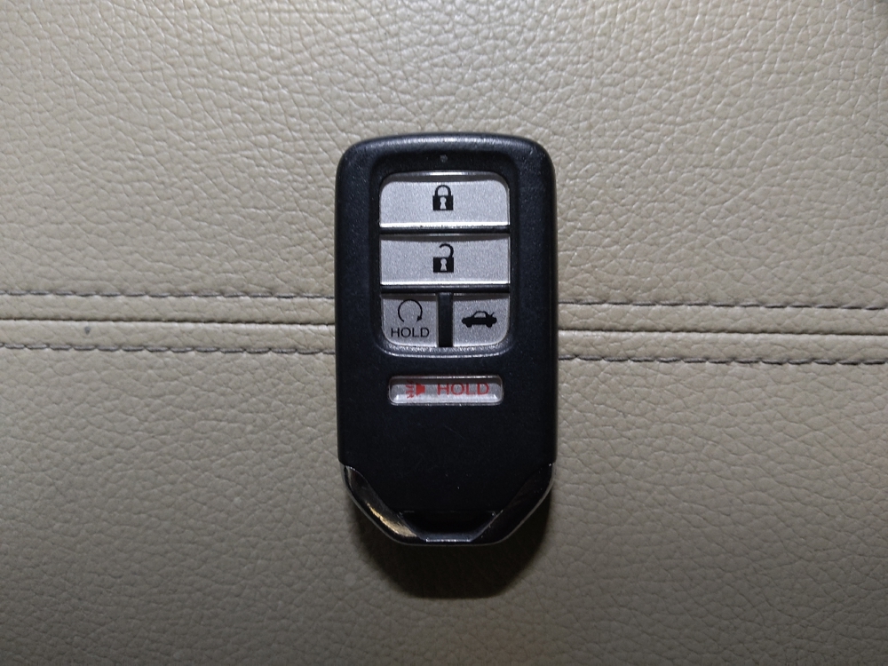 2017 Honda Accord EX - Photo 25