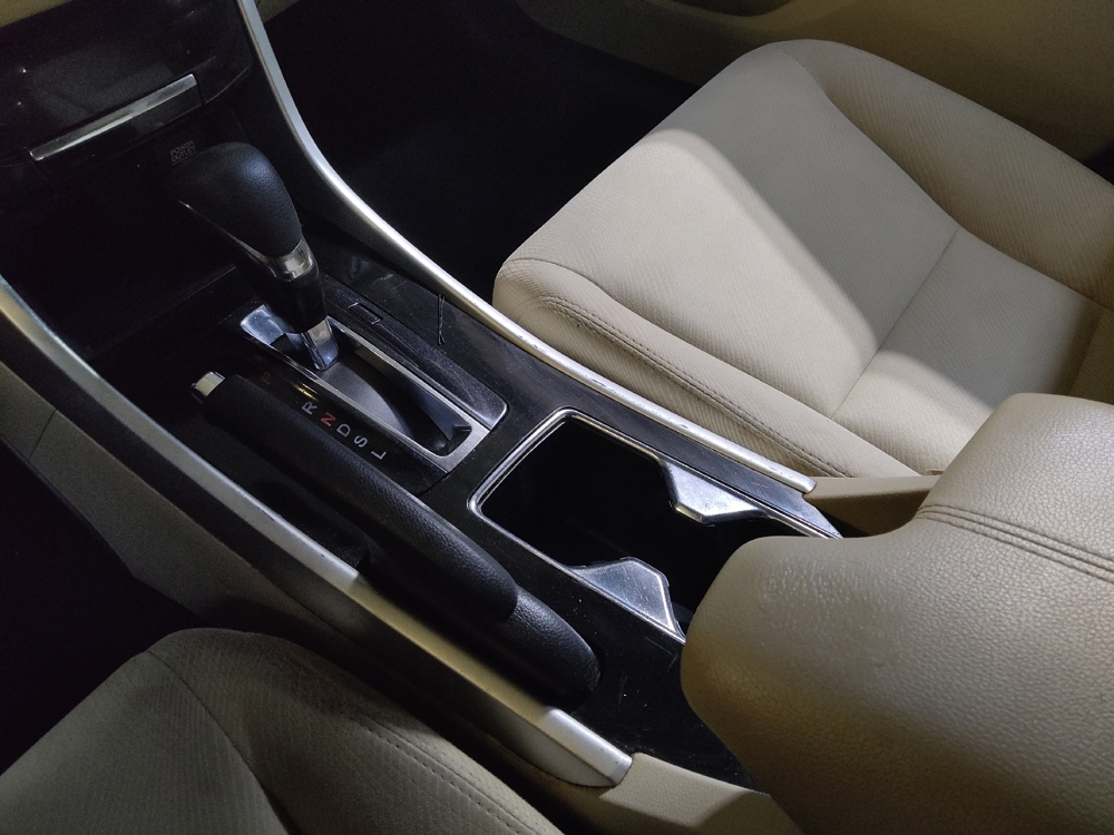 2017 Honda Accord EX - Photo 20