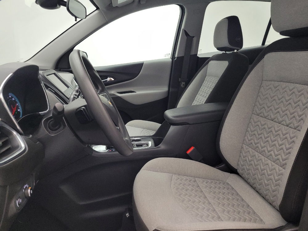 2023 Chevrolet Equinox LS - Photo 13
