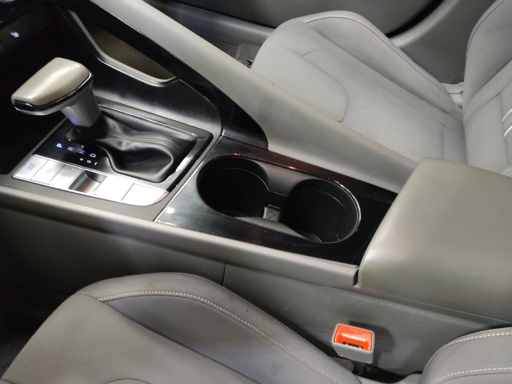 2023 Hyundai Elantra SEL - Photo 20