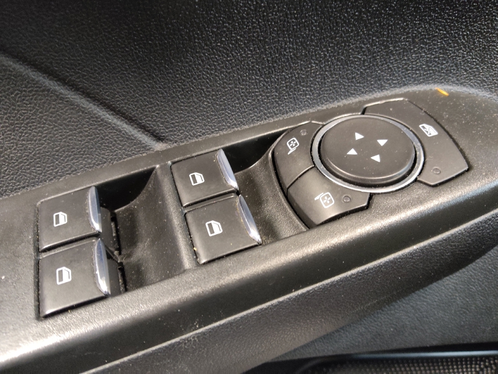 2022 Ford Escape SE - Photo 21