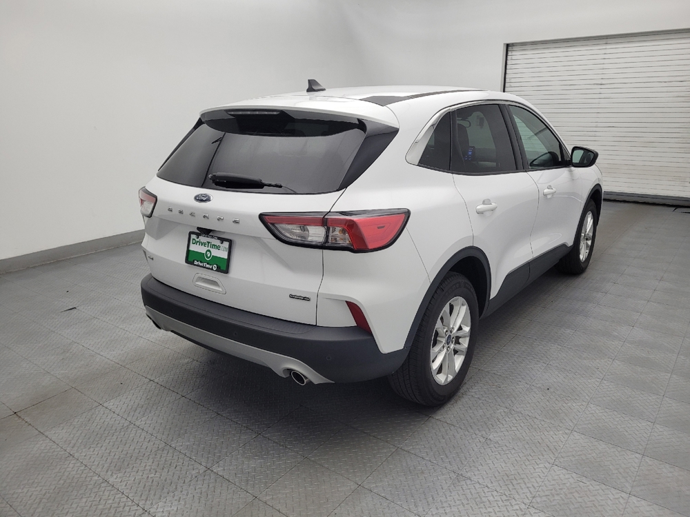 2022 Ford Escape SE - Photo 7