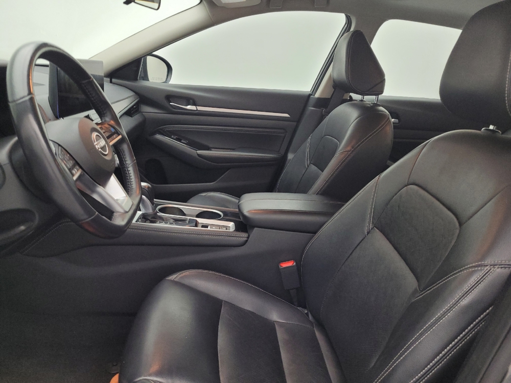 2023 Nissan Altima SL - Photo 13
