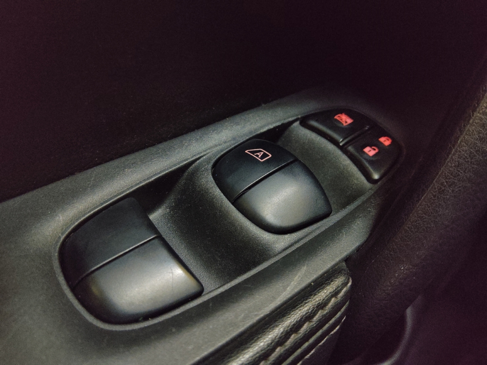 2022 Nissan Rogue Sport S - Photo 25