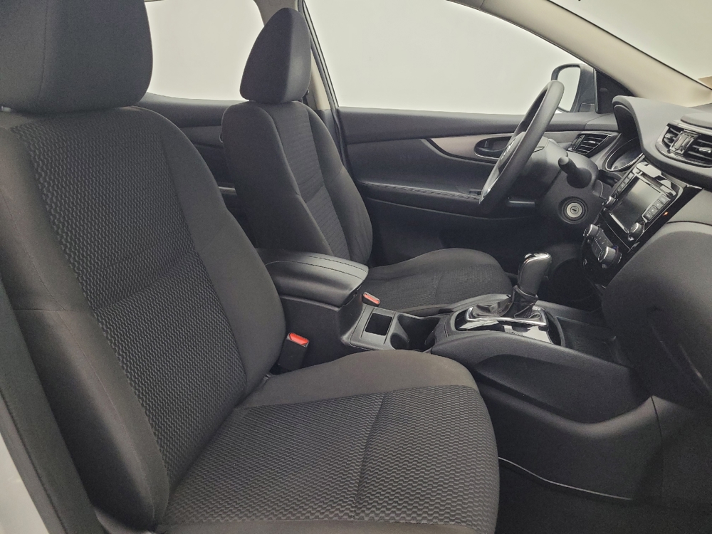 2022 Nissan Rogue Sport S - Photo 16