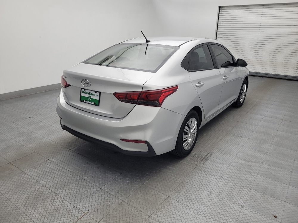 2019 Hyundai Accent SE - Photo 7