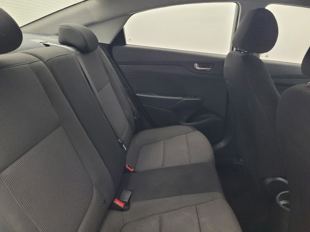 2019 Hyundai Accent SE - Photo 15