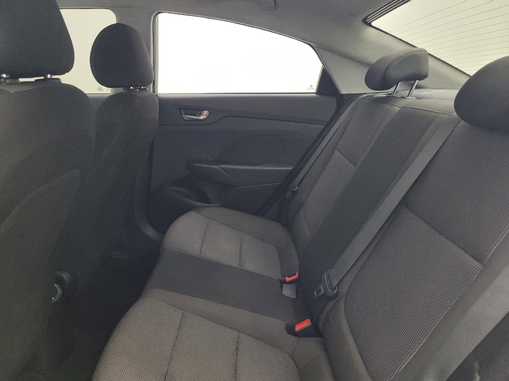2019 Hyundai Accent SE - Photo 14
