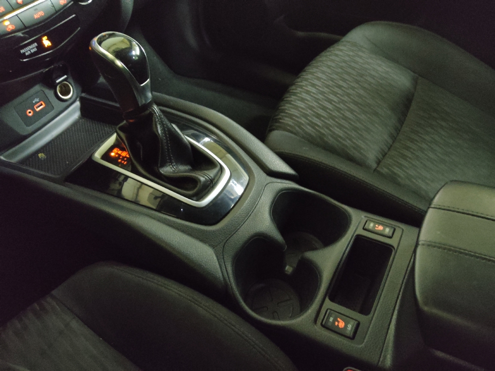 2018 Nissan Rogue SV - Photo 20