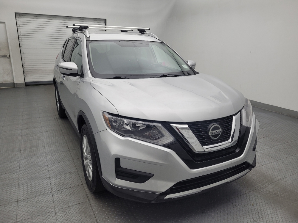2018 Nissan Rogue SV - Photo 11